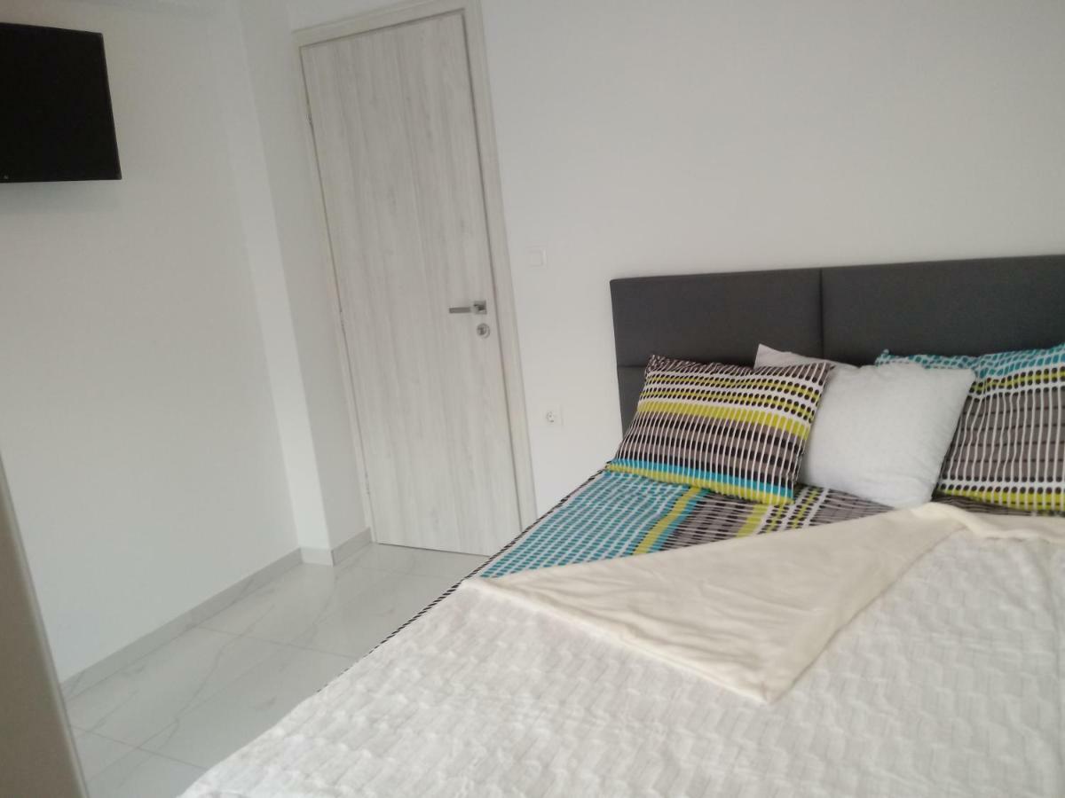 B&A Lux Lejlighed Paralía Eksteriør billede